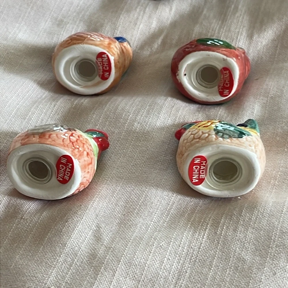 Set of 4 hand painted ceramic rooster salt and pepper shakers